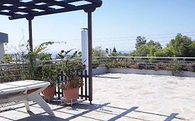 Fantastic Villa, A 5 Minute Drive From The Beach!